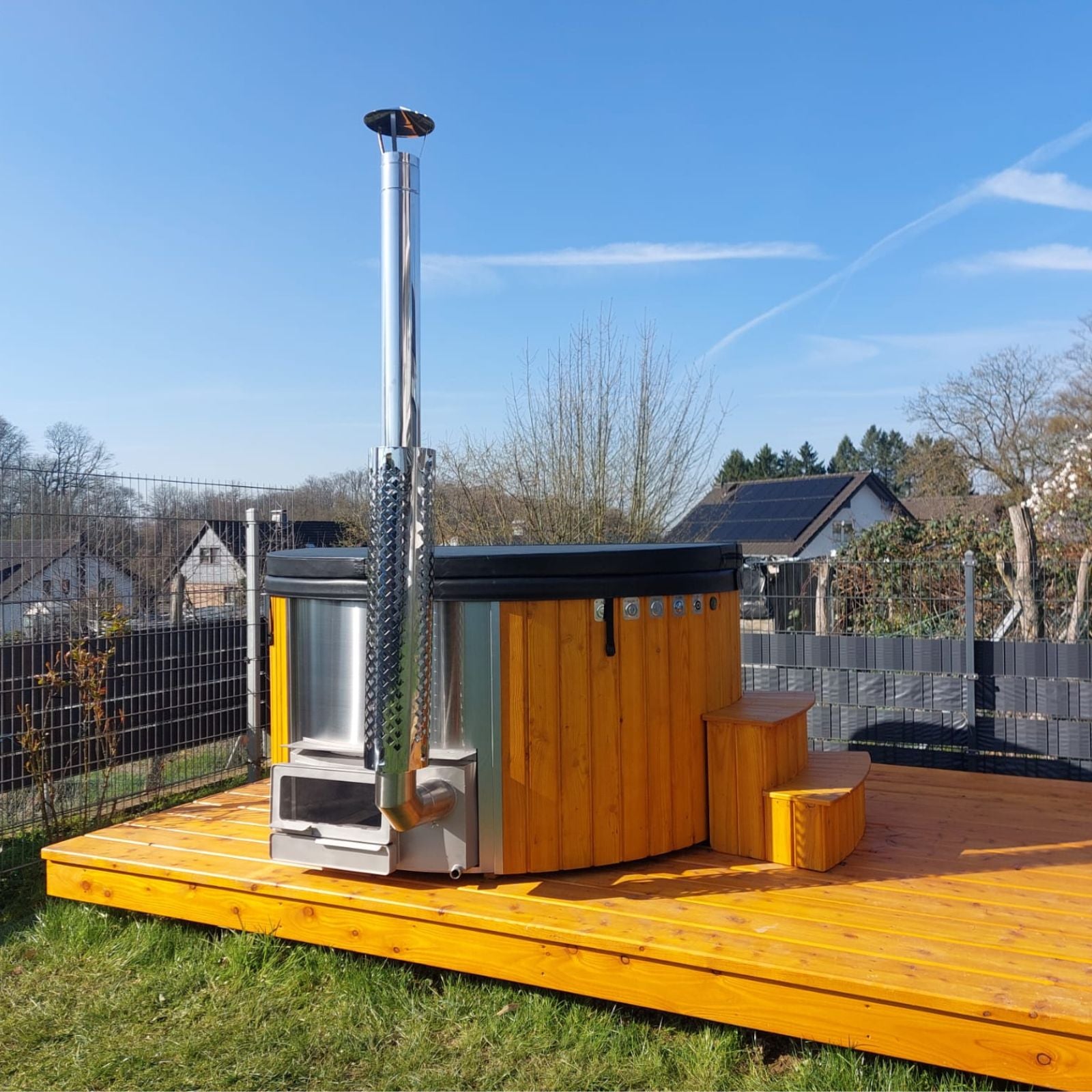 runder Hot Tub mit 1,8m Innendurchmesser mit horizontalem Ofen